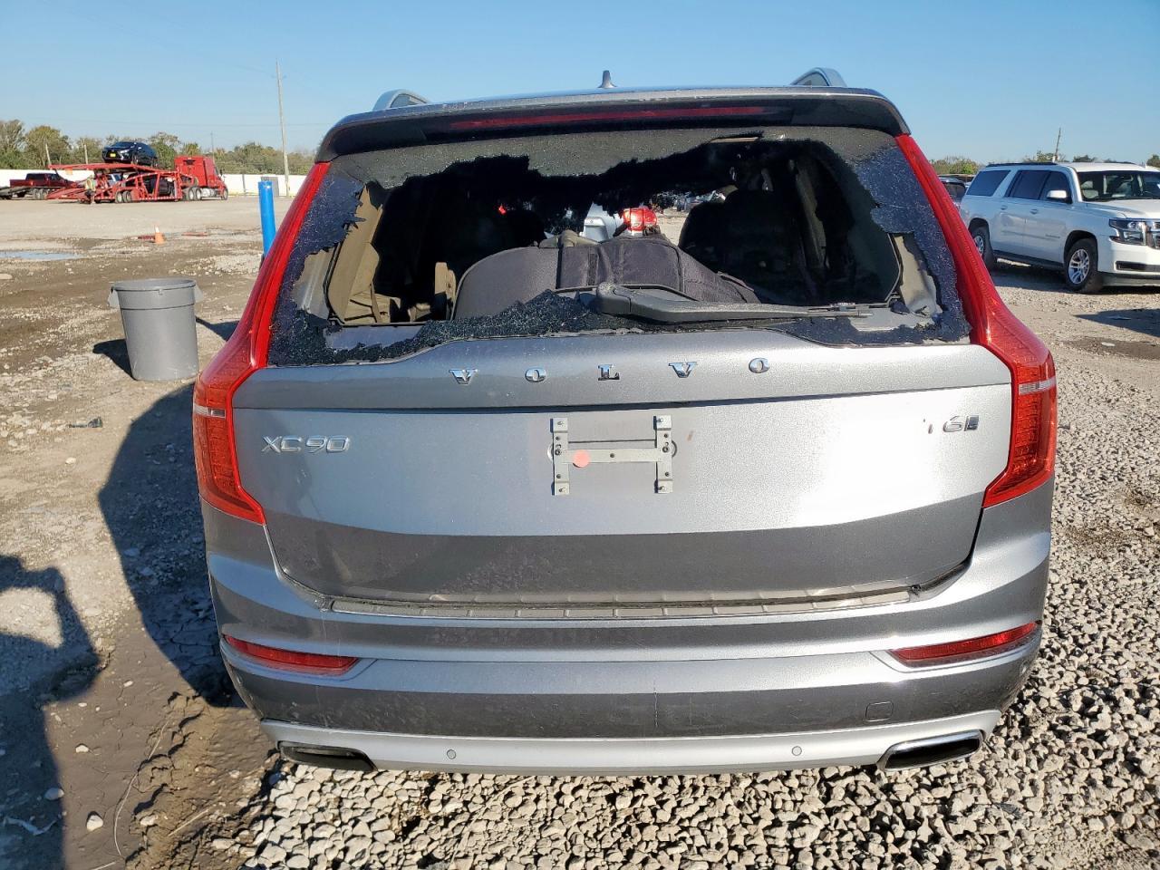 2016 VOLVO XC90