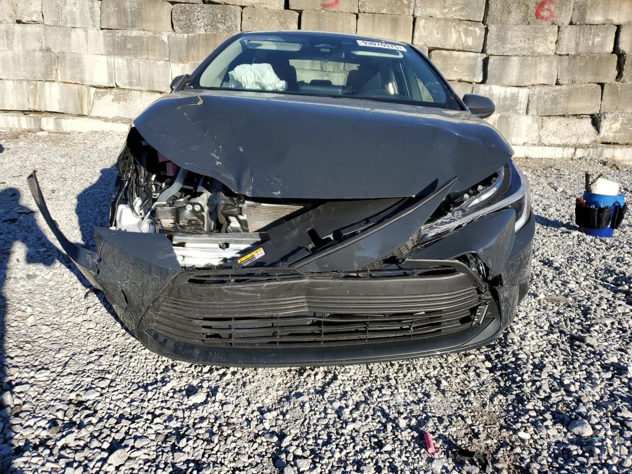 2025 TOYOTA COROLLA