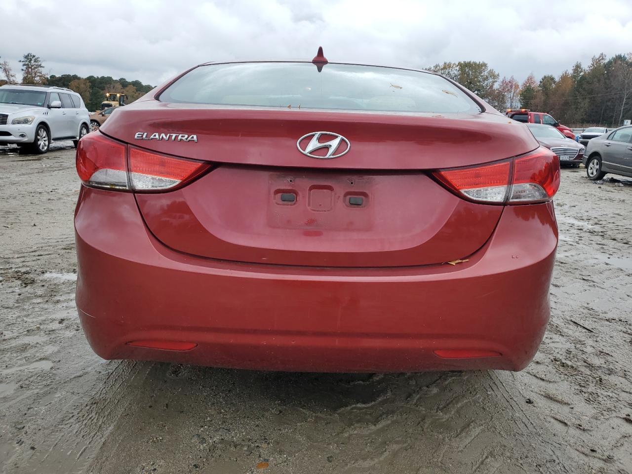 2012 HYUNDAI ELANTRA