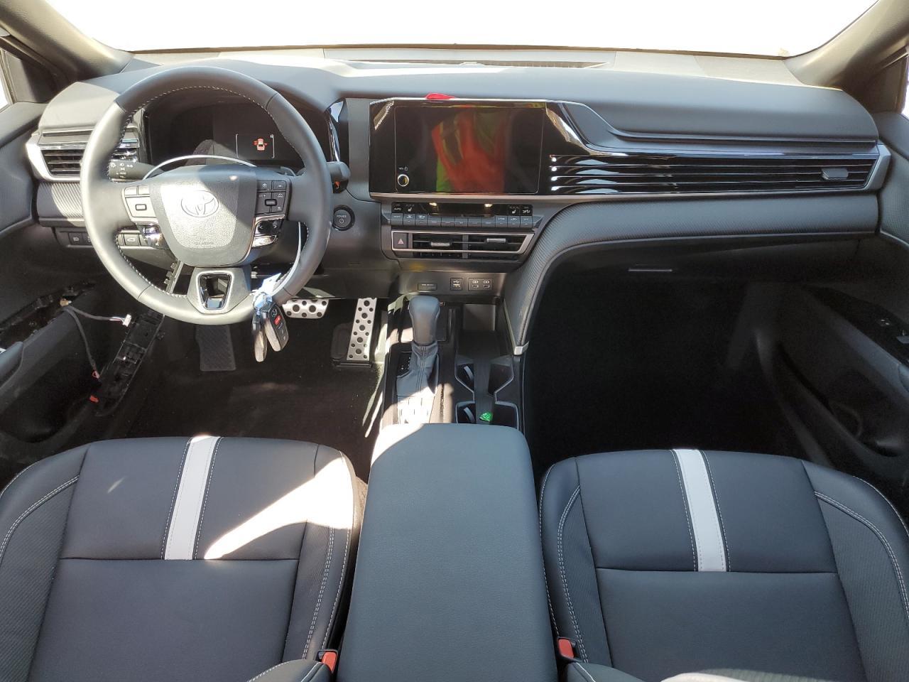 2026 TOYOTA CAMRY