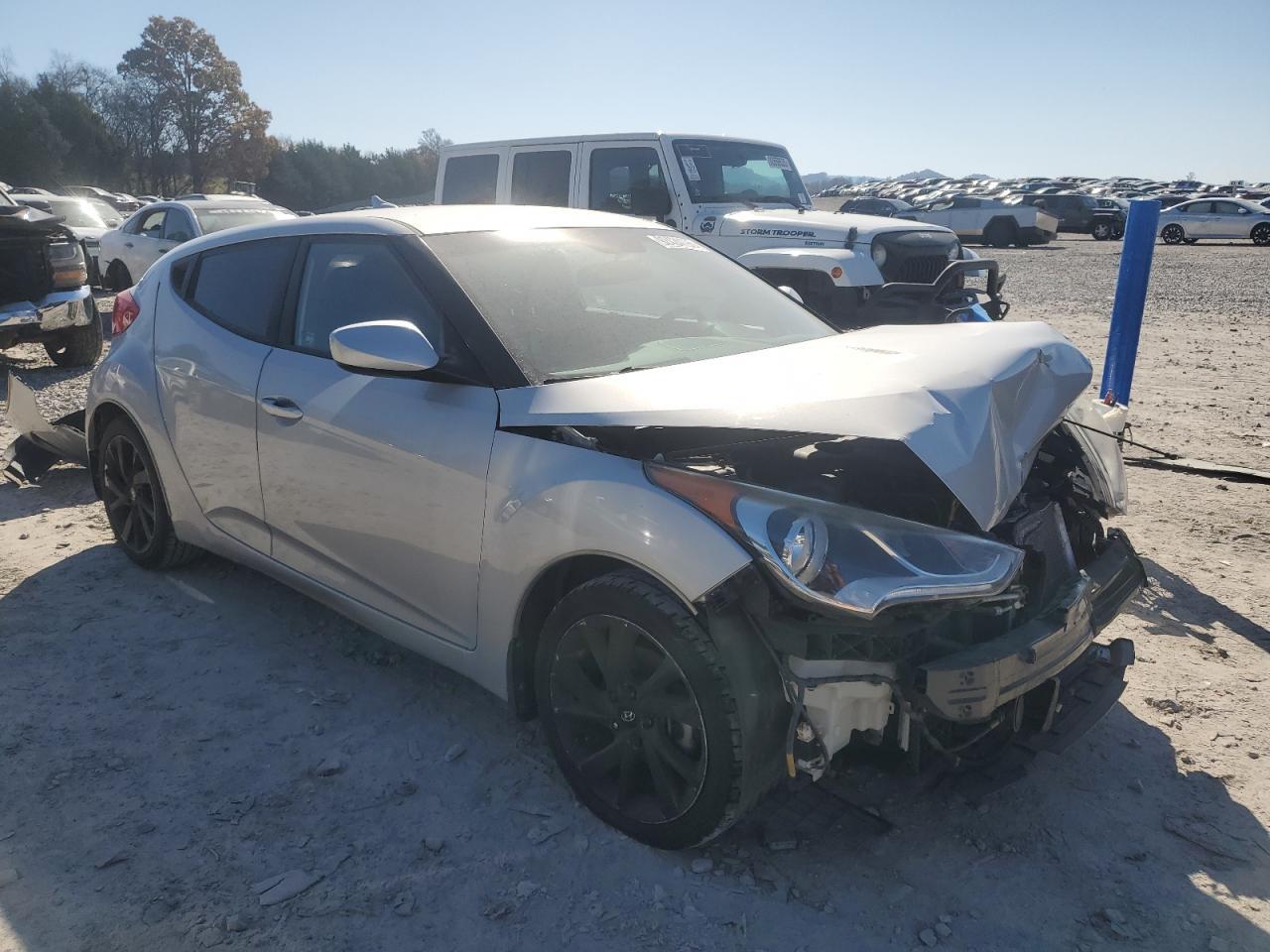 2016 HYUNDAI VELOSTER