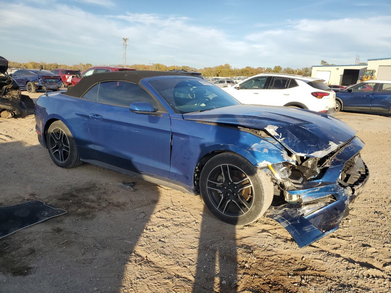 2022 FORD MUSTANG