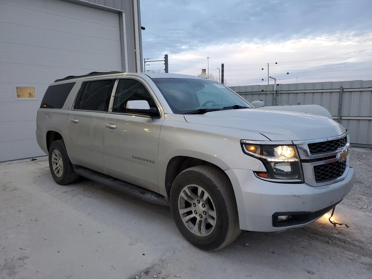 2015 CHEVROLET Suburban