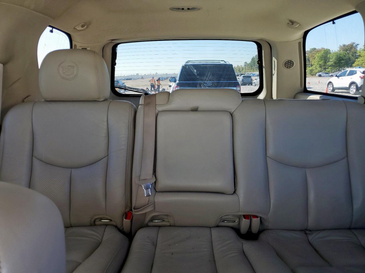 2003 CADILLAC ESCALADE