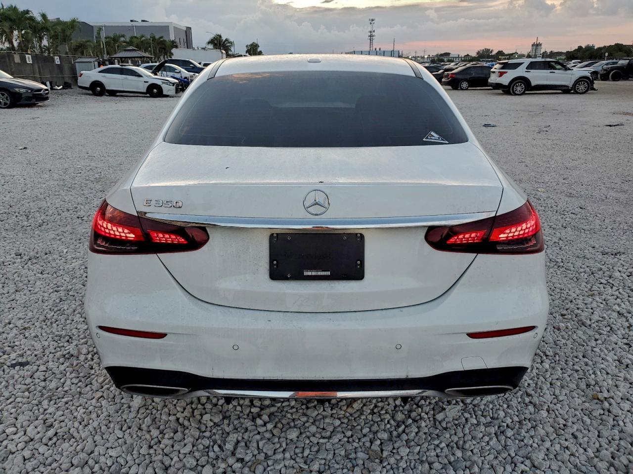2021 MERCEDES-BENZ E-Class