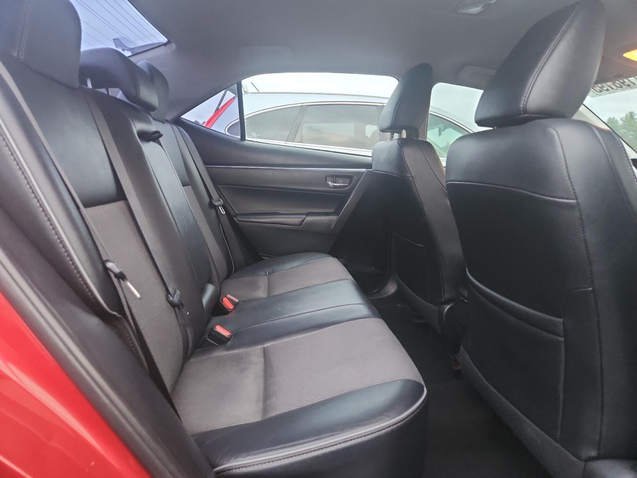 2016 TOYOTA COROLLA