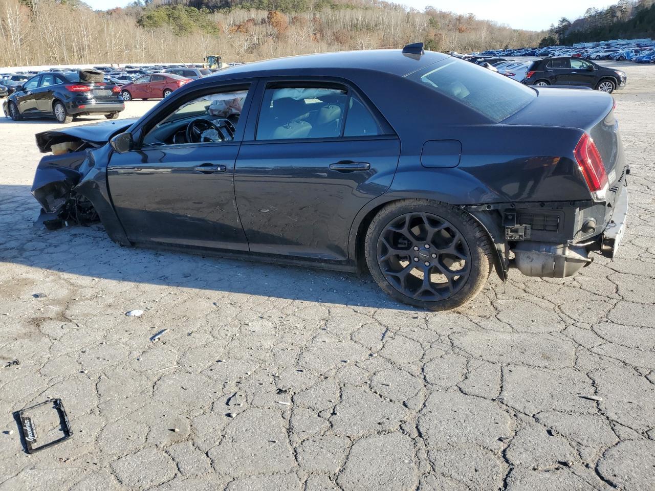 2019 CHRYSLER 300
