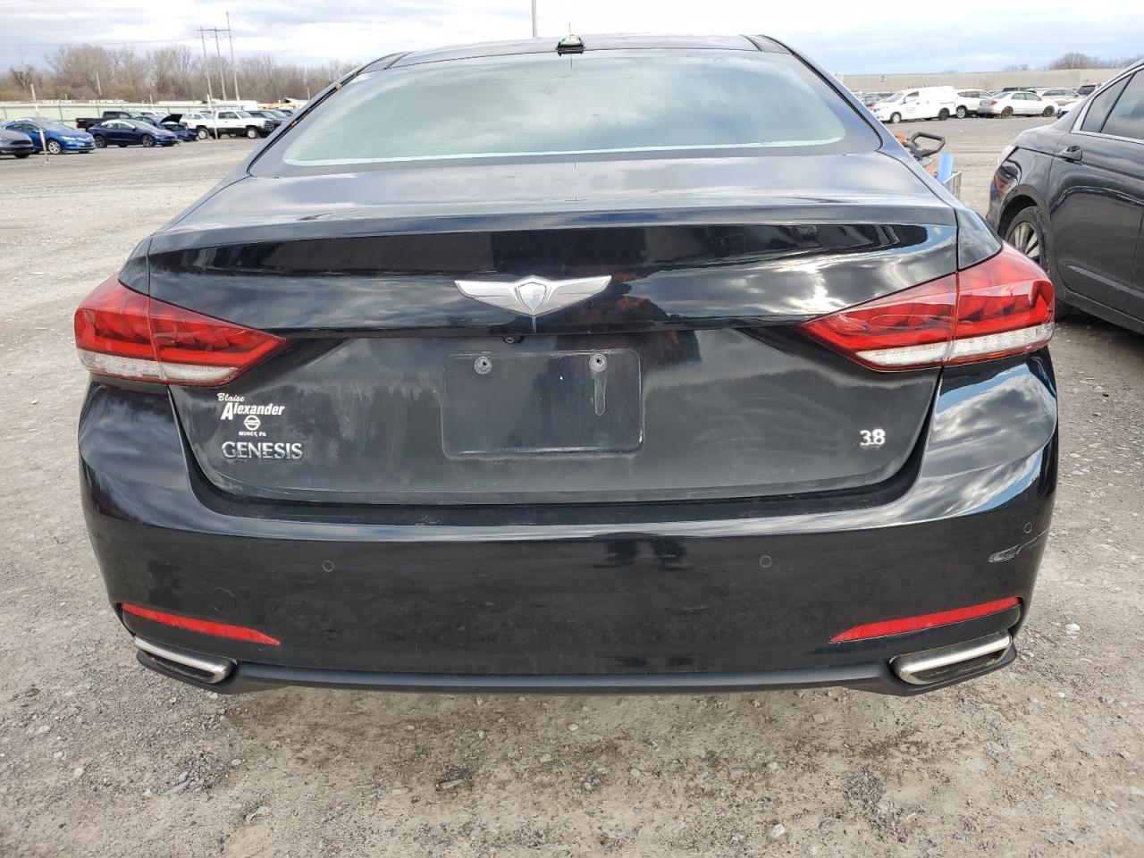 2015 HYUNDAI GENESIS