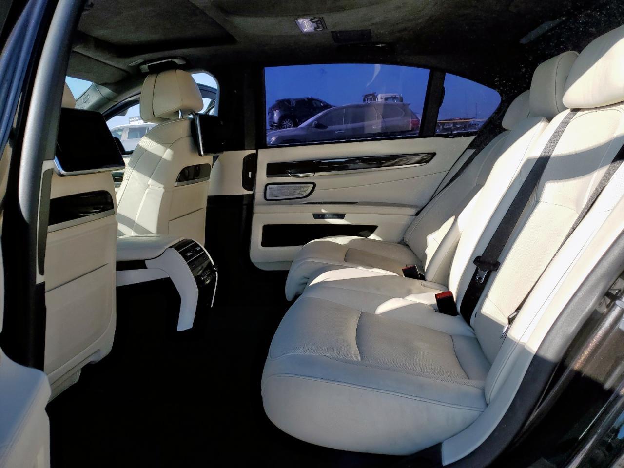 2014 BMW 7 series
