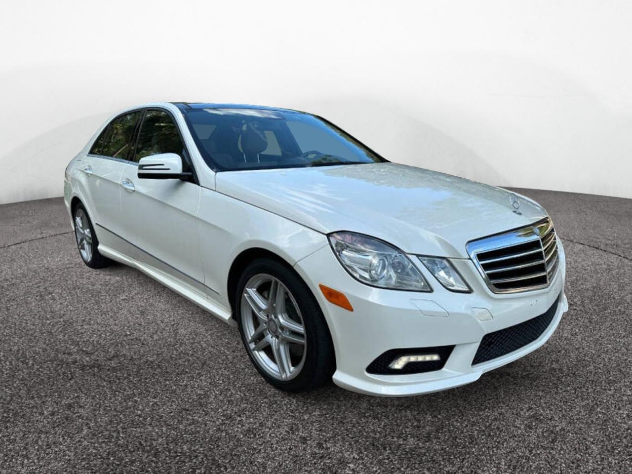 2011 MERCEDES-BENZ E-Class