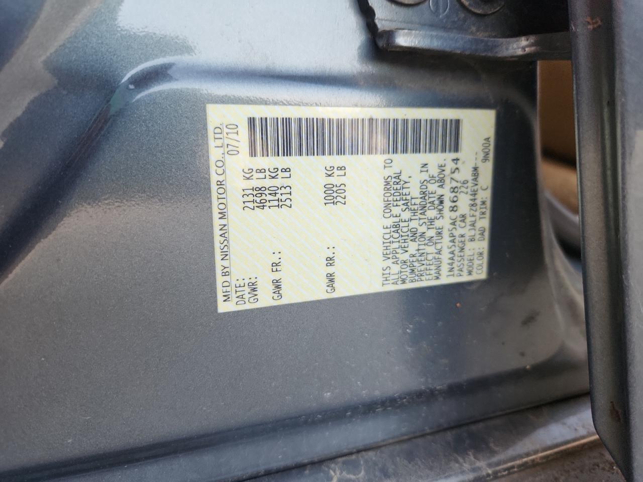 2010 NISSAN Maxima