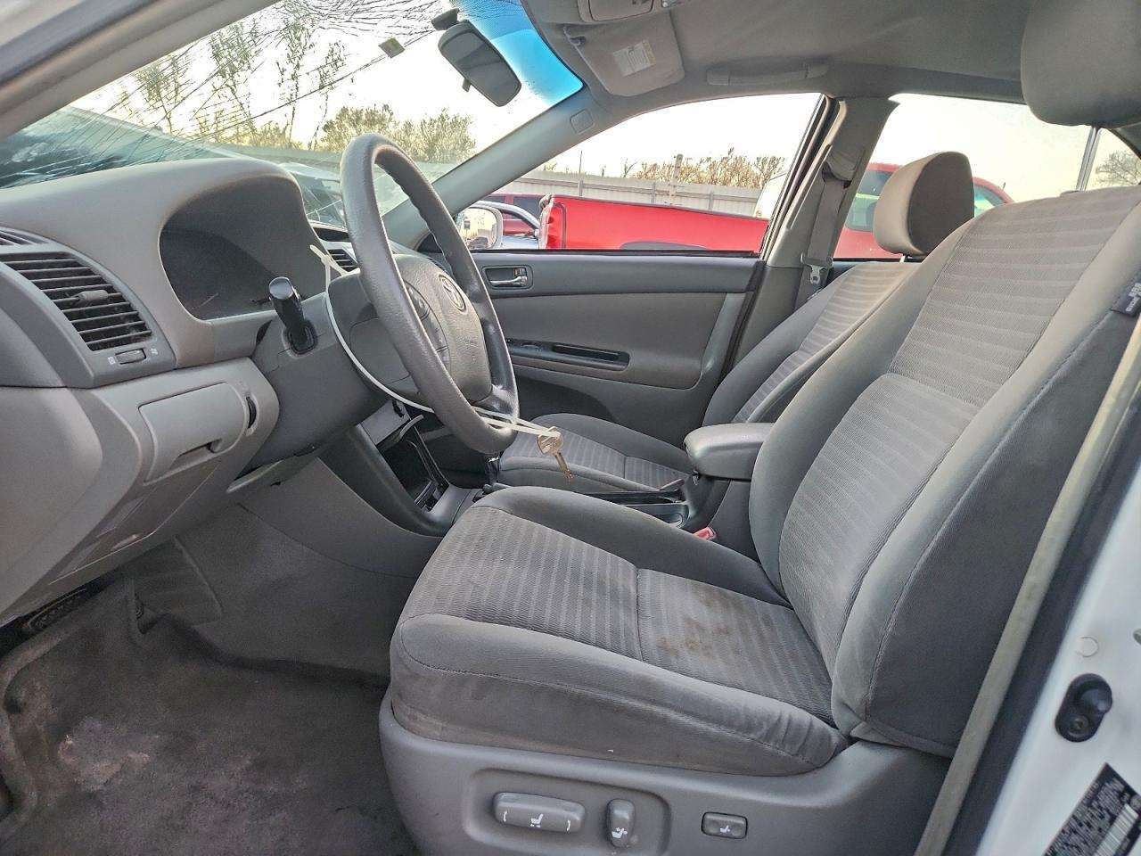2005 TOYOTA CAMRY