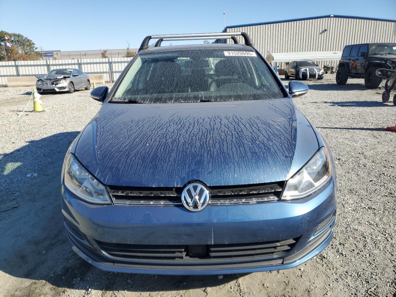 2017 VOLKSWAGEN GOLF