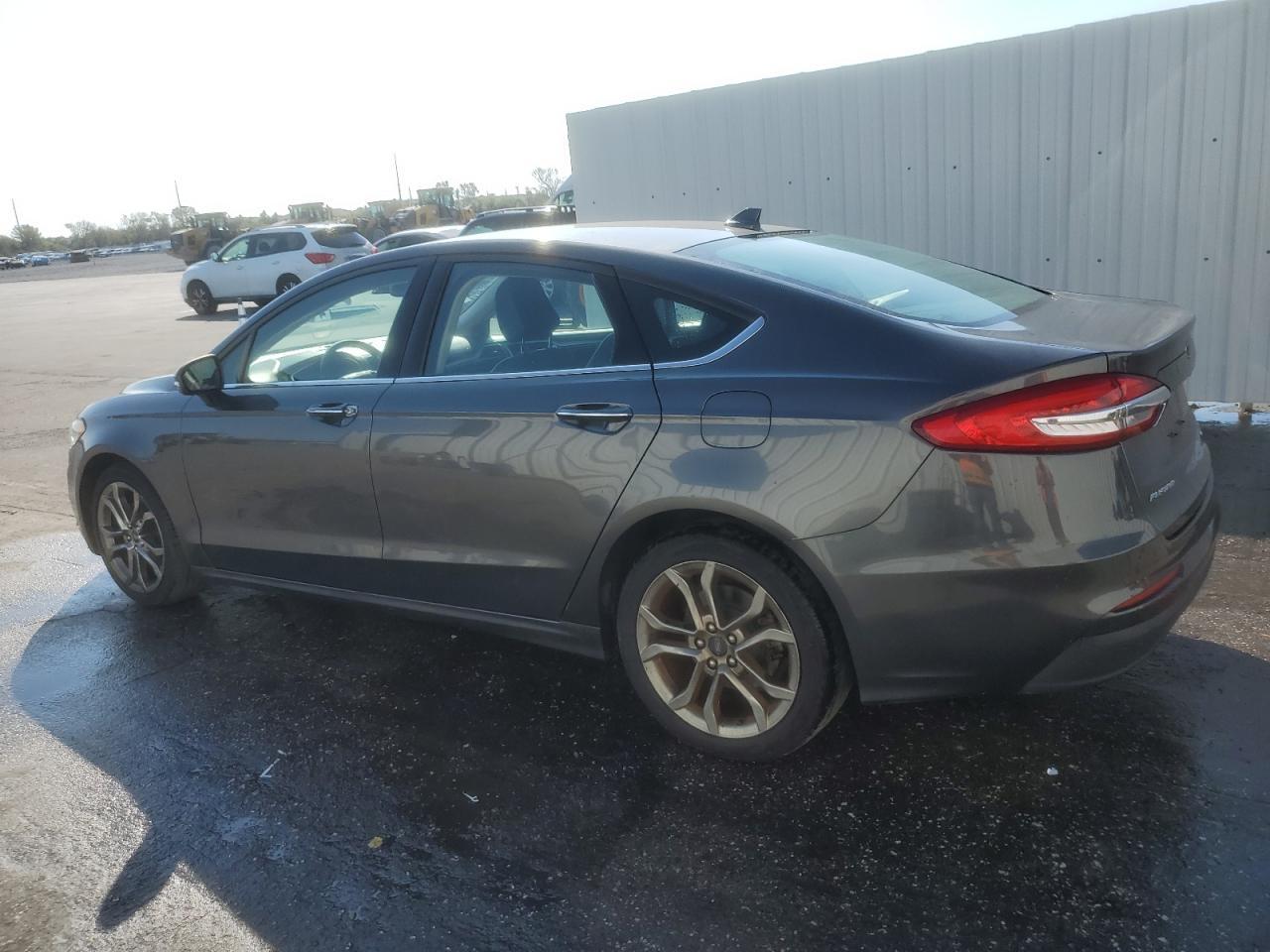 2020 FORD FUSION