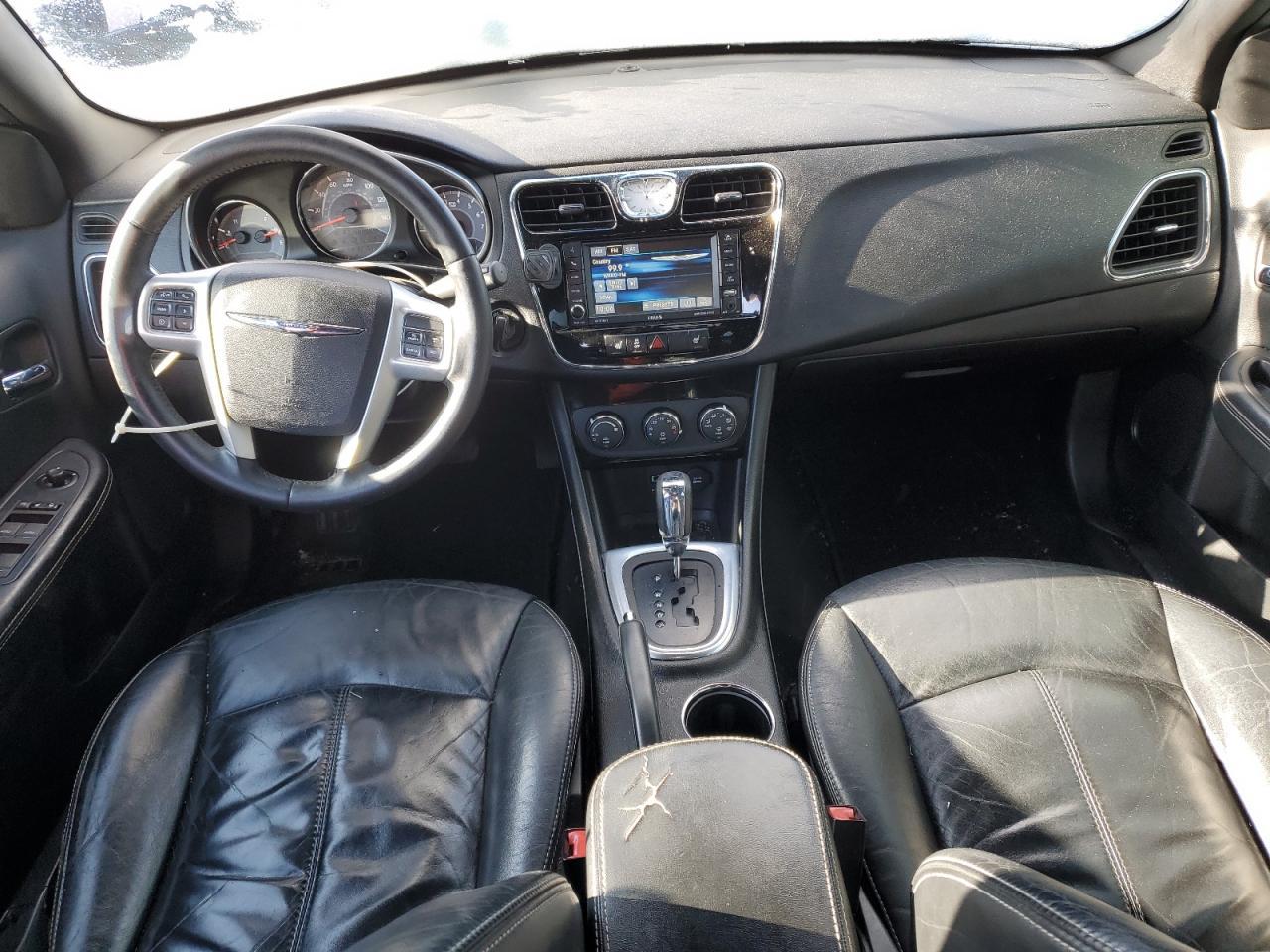 2013 CHRYSLER 200