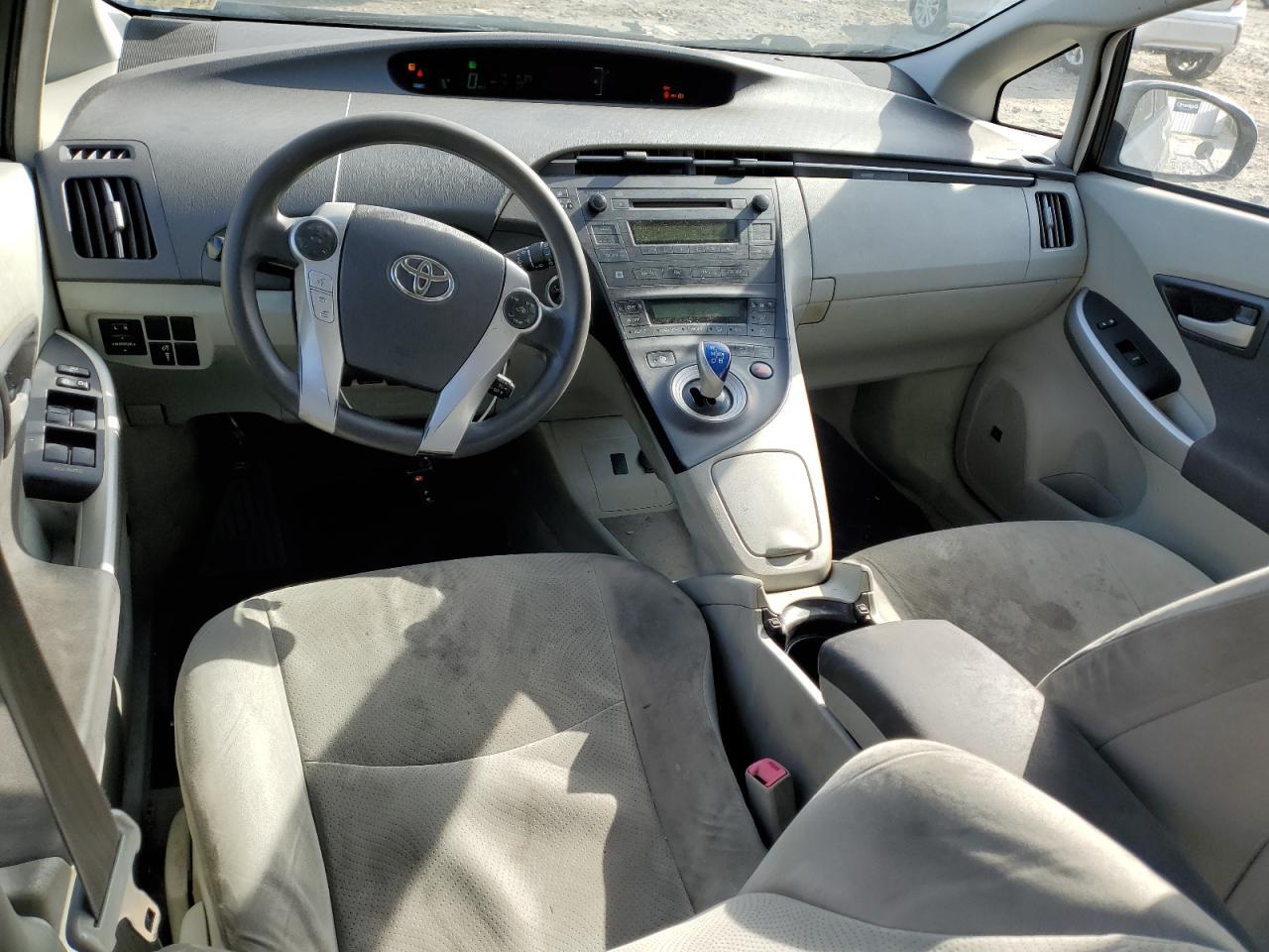 2010 TOYOTA PRIUS
