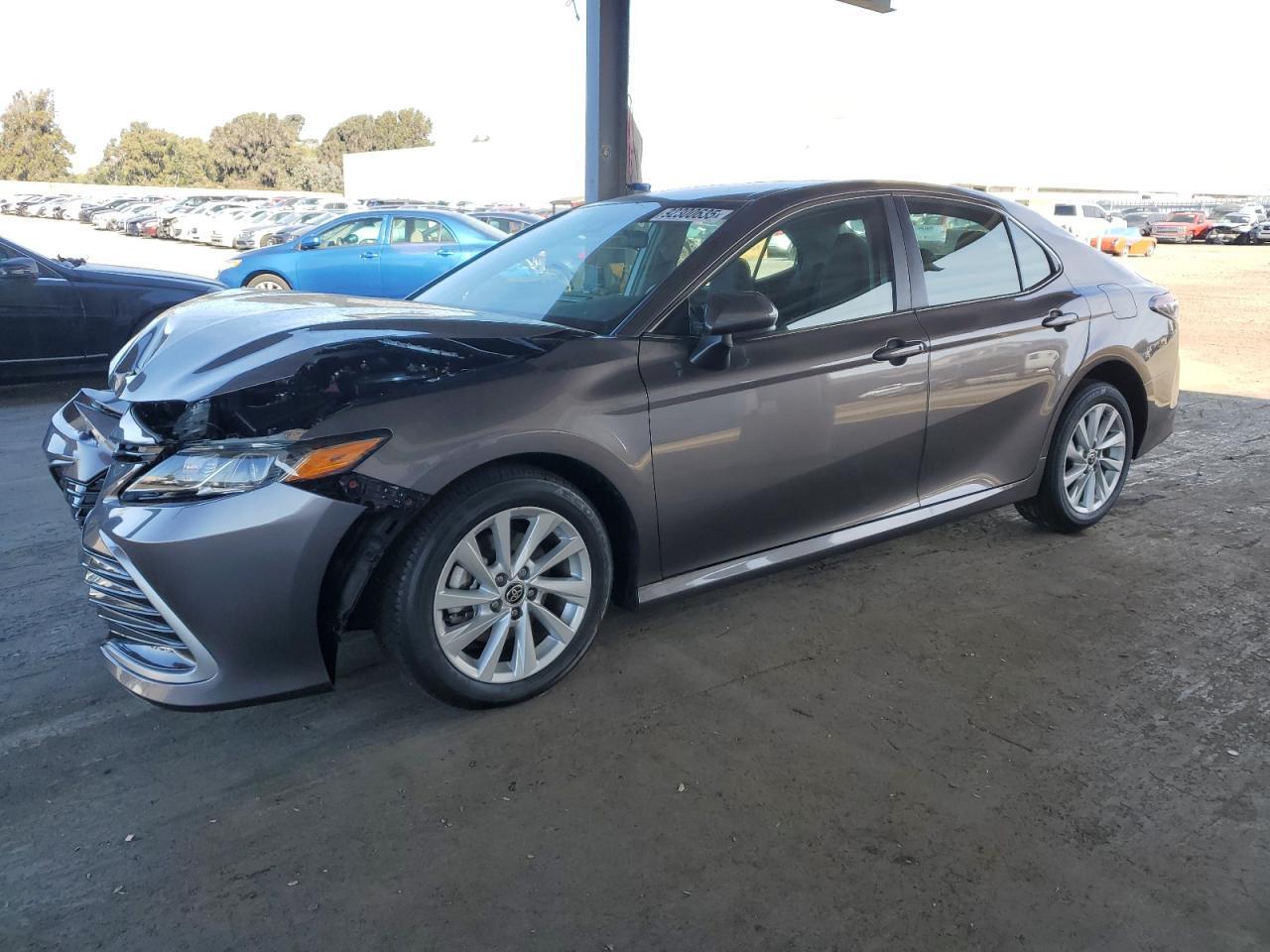 2024 TOYOTA CAMRY