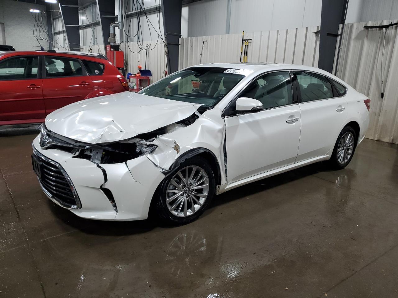 2018 TOYOTA Avalon