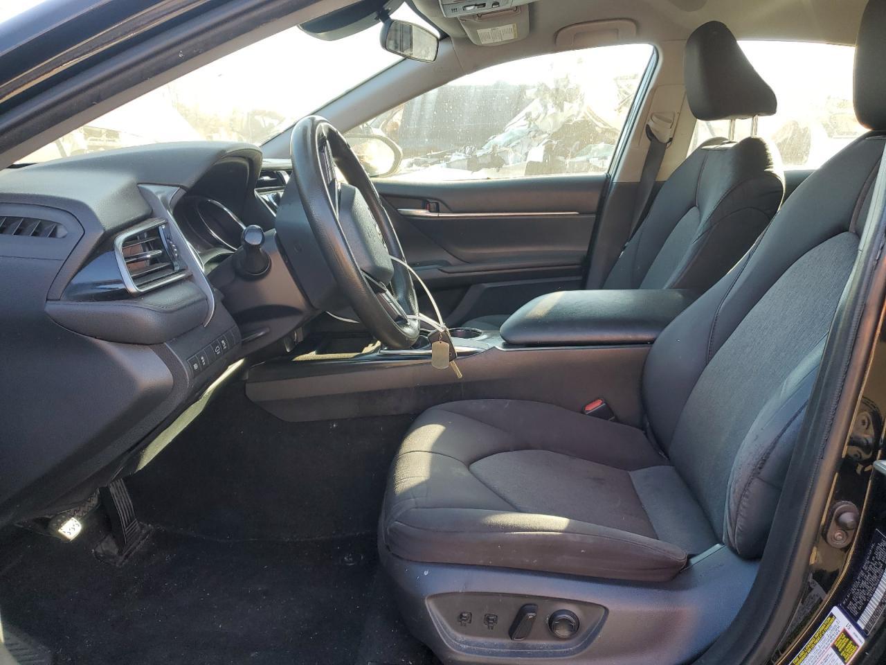 2019 TOYOTA CAMRY