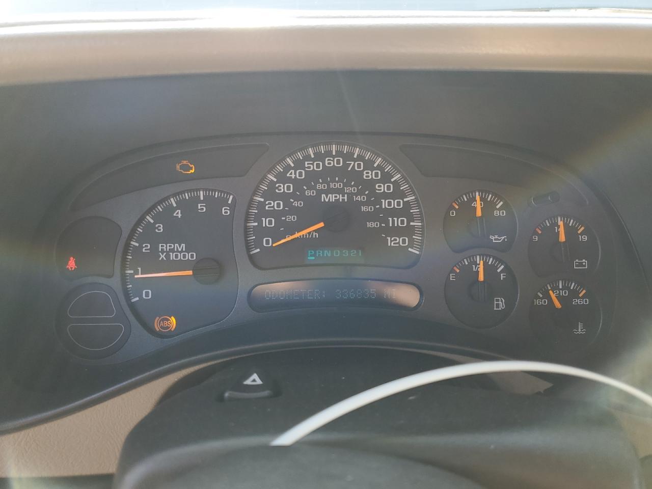 2003 CHEVROLET Suburban