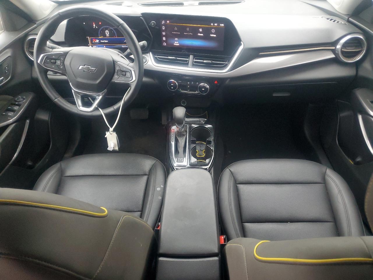 2025 CHEVROLET TRAX