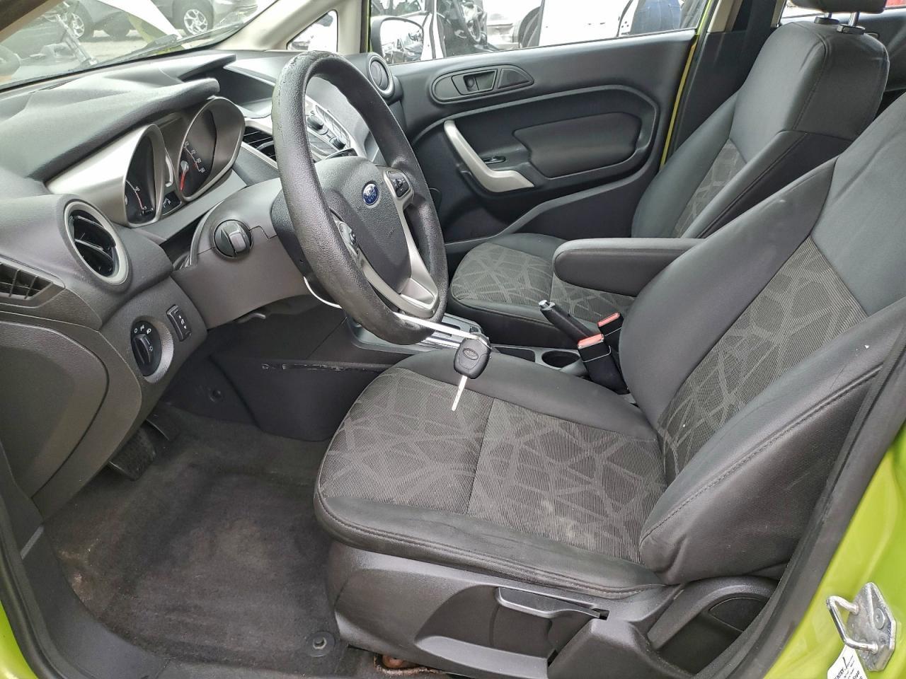 2012 FORD Fiesta