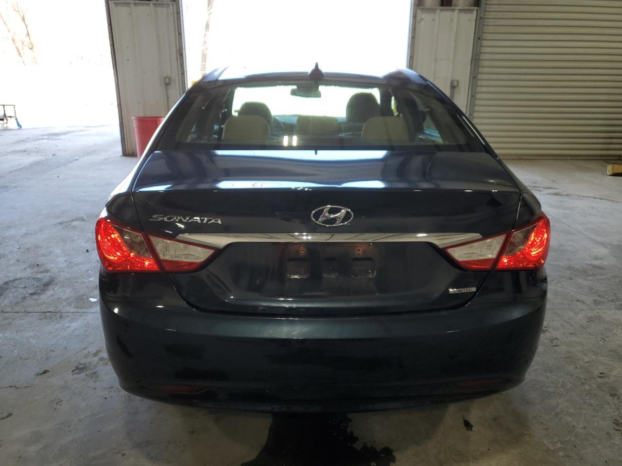 2013 HYUNDAI SONATA