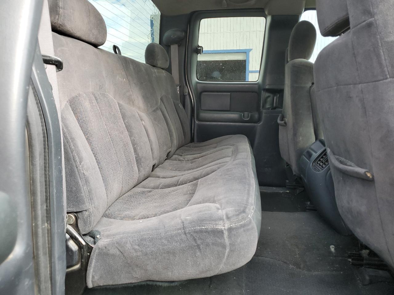 2002 CHEVROLET SILVERADO 1500