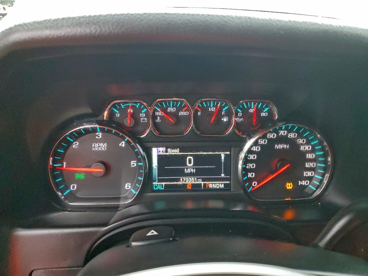 2015 CHEVROLET Suburban