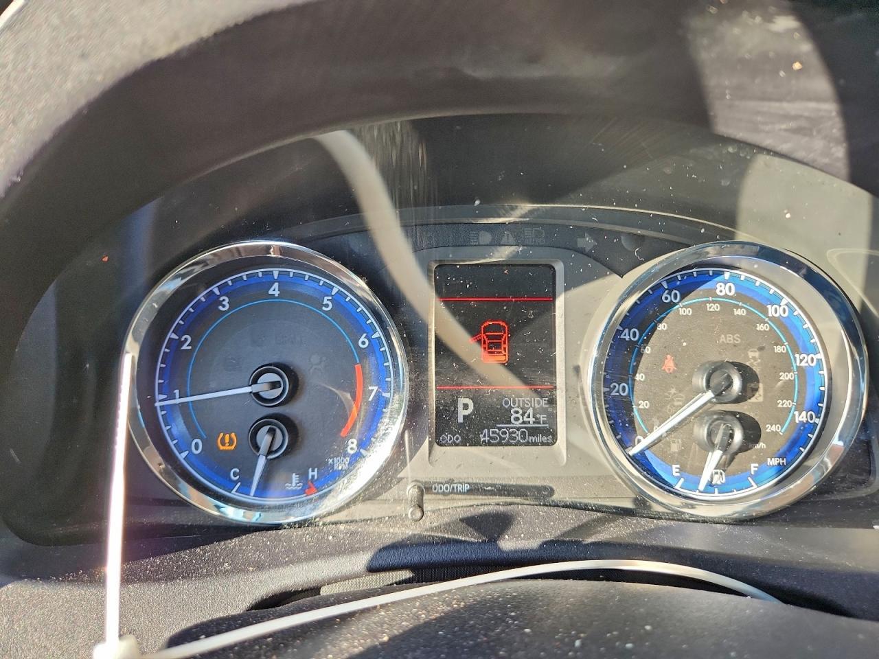 2019 TOYOTA COROLLA