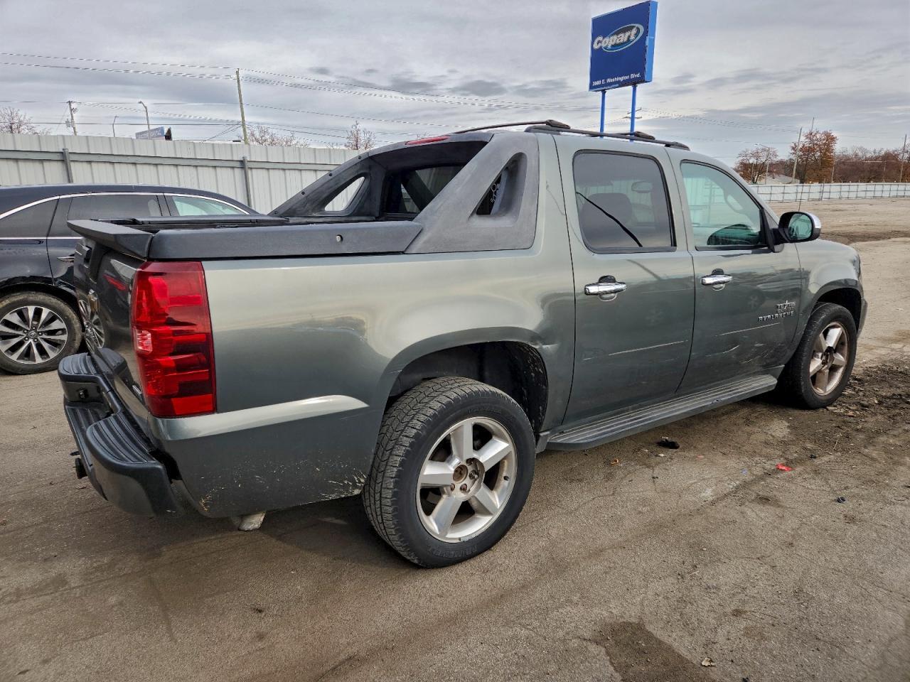 2011 CHEVROLET Avalanche