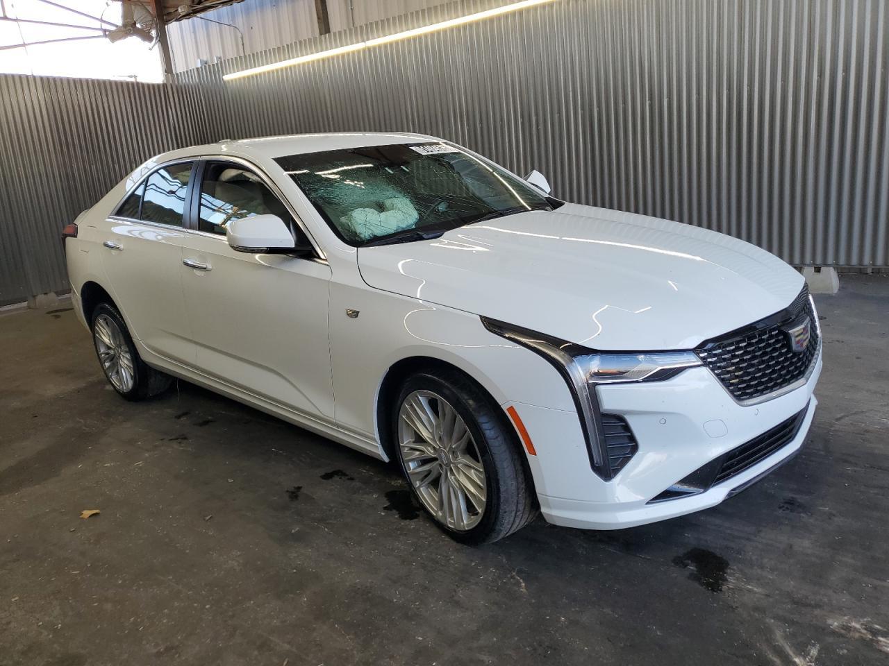 2024 CADILLAC CT4