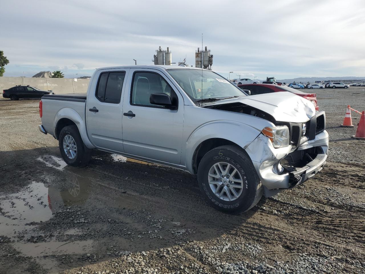 2016 NISSAN Frontier