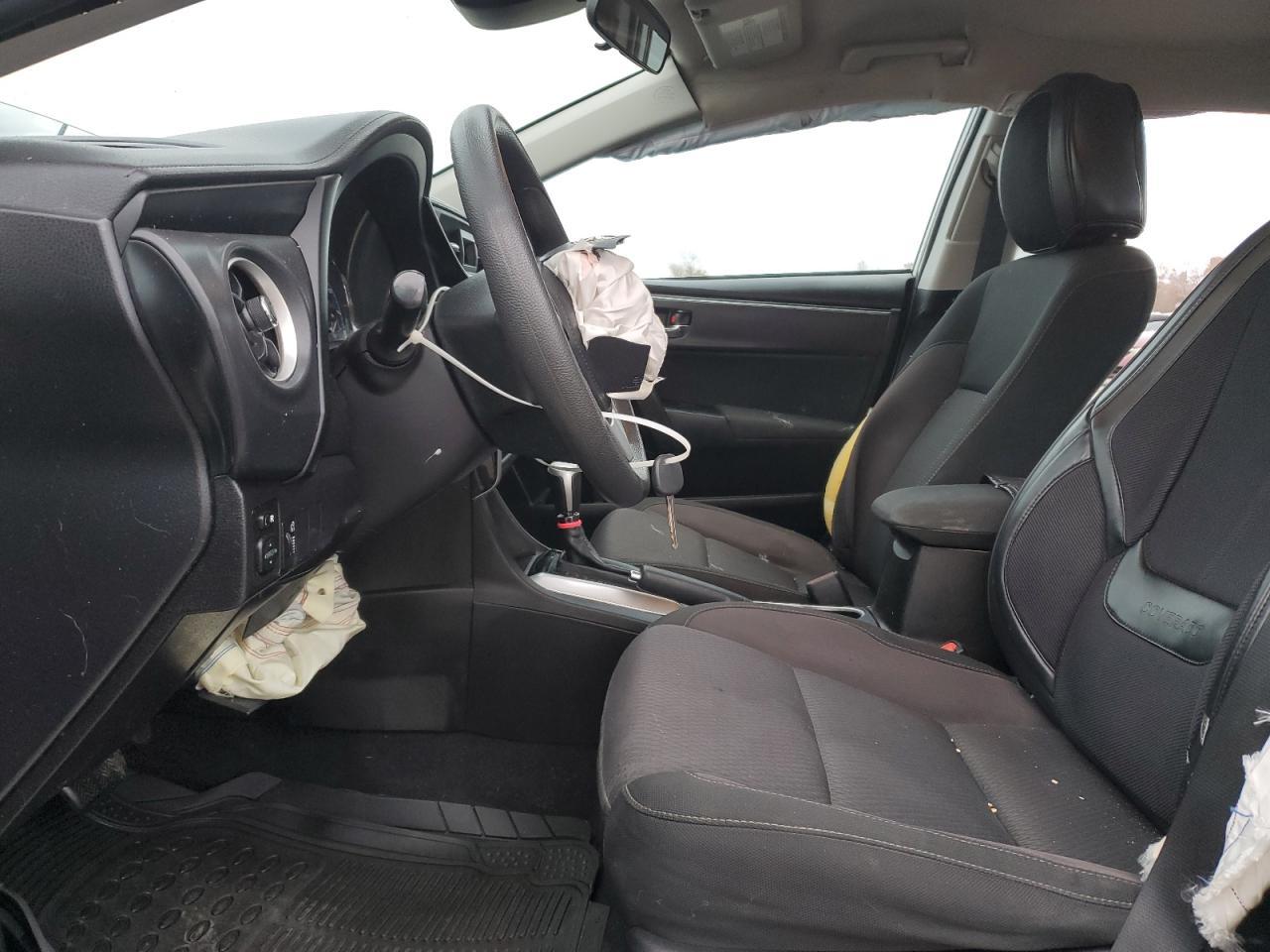 2019 TOYOTA COROLLA