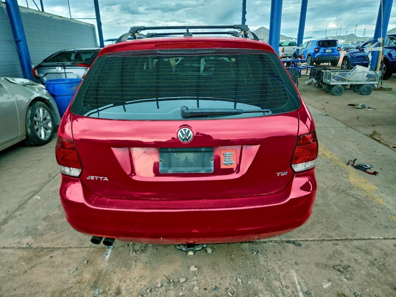2013 VOLKSWAGEN JETTA