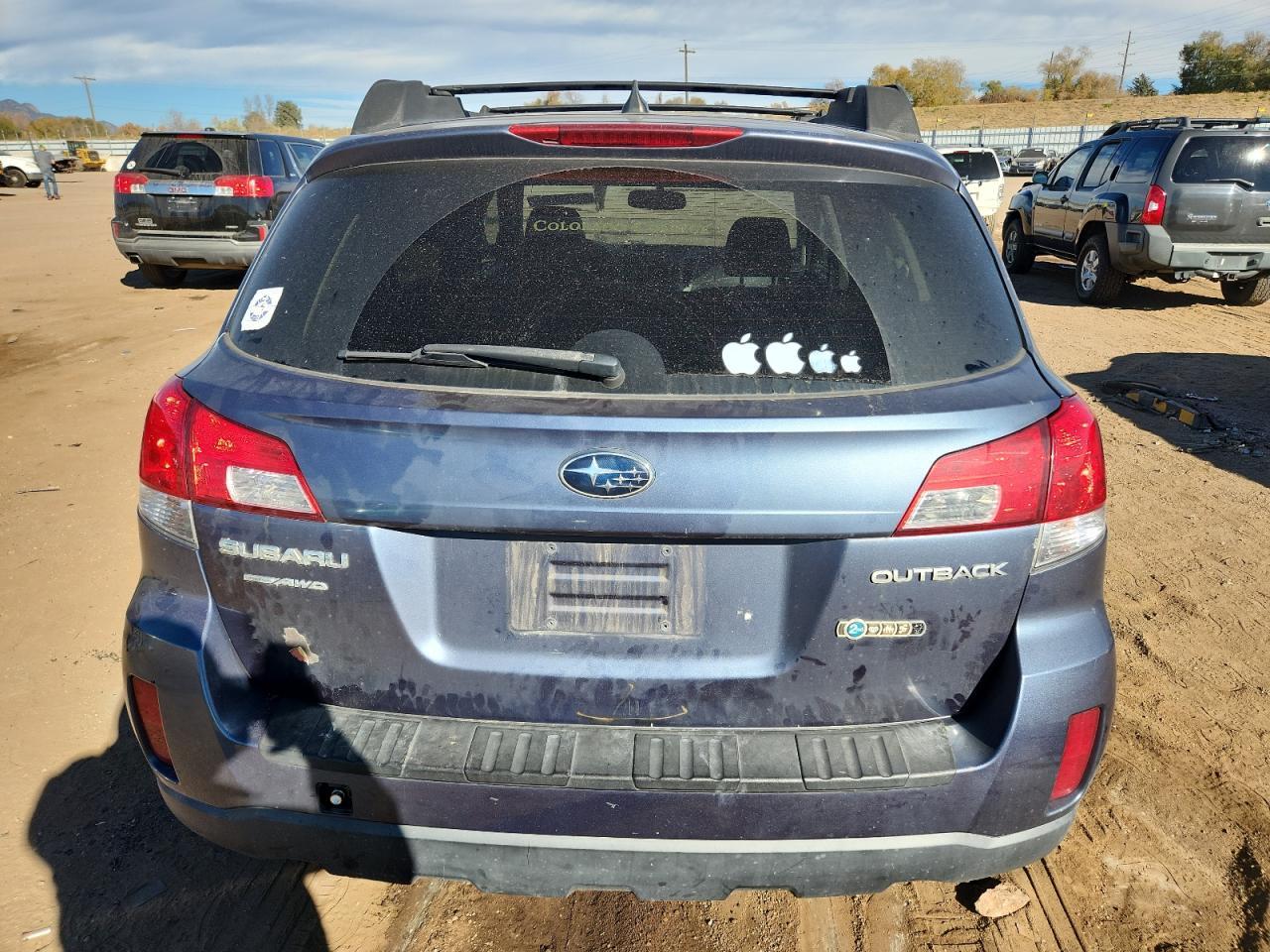 2014 SUBARU Outback