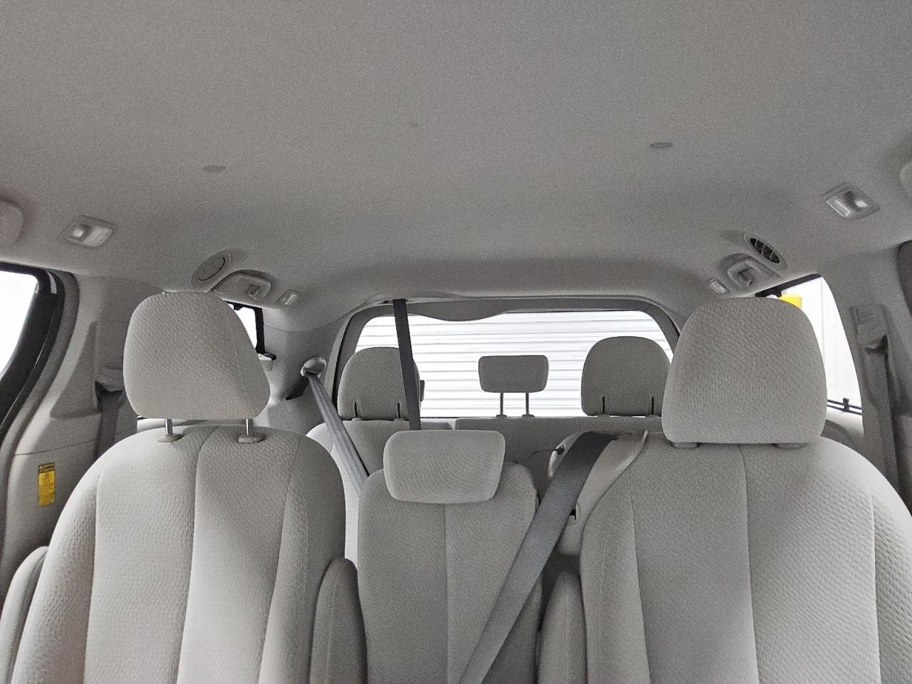 2014 TOYOTA SIENNA