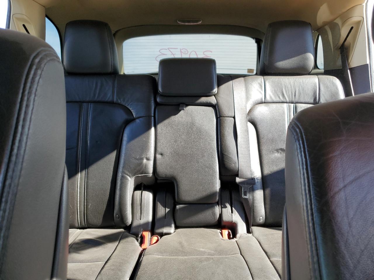 2014 LINCOLN MKT