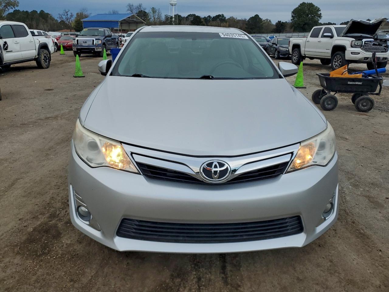 2013 TOYOTA CAMRY