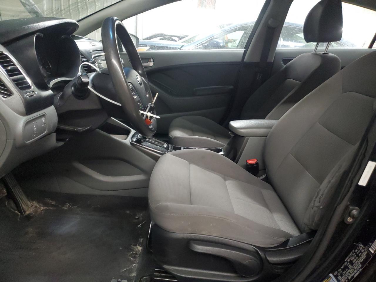 2017 KIA FORTE