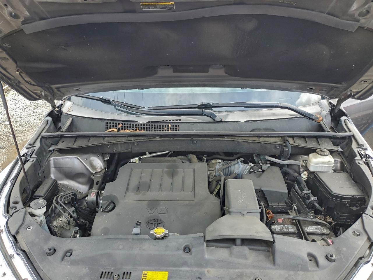 2014 TOYOTA HIGHLANDER