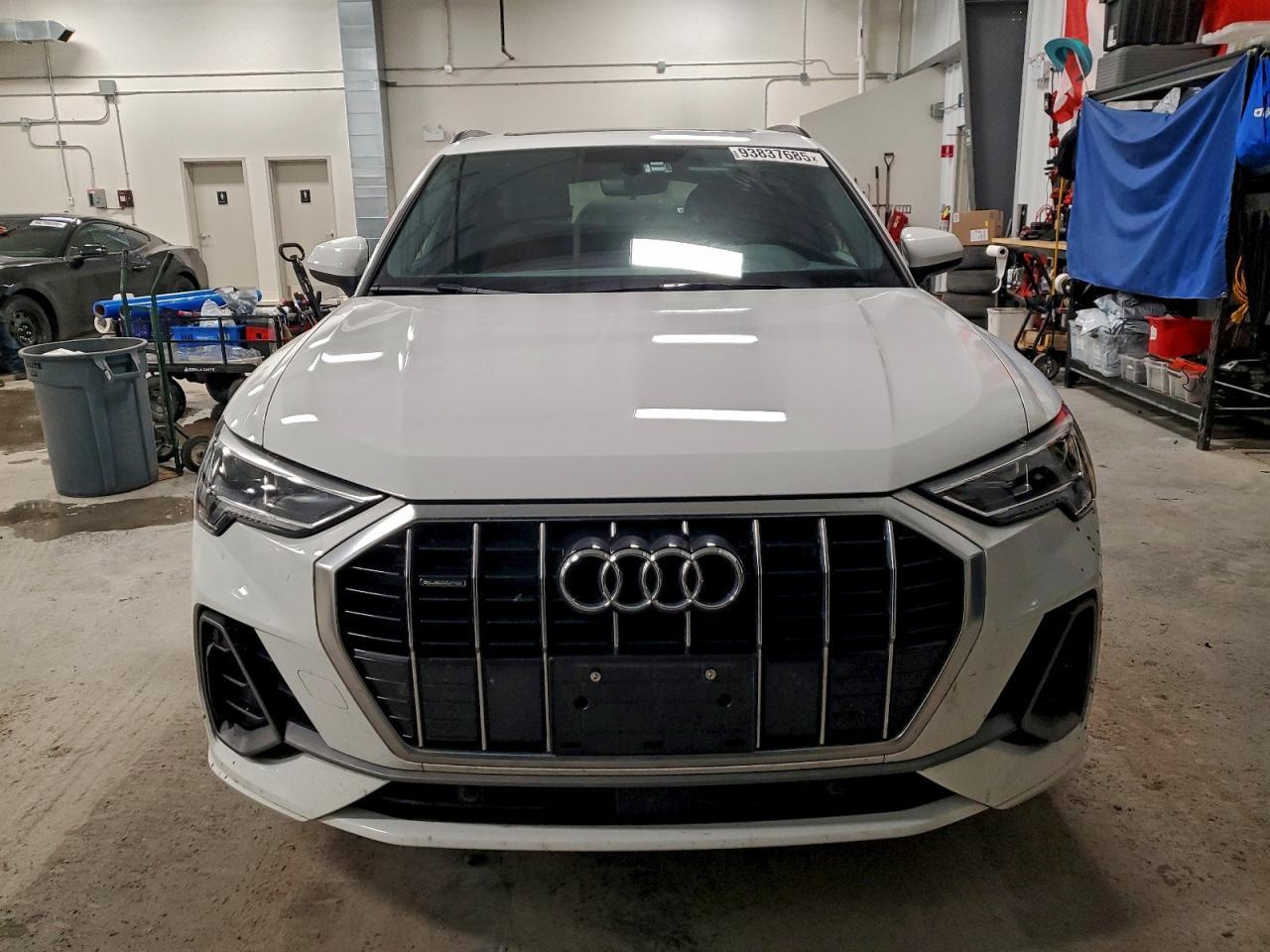 2024 AUDI Q3
