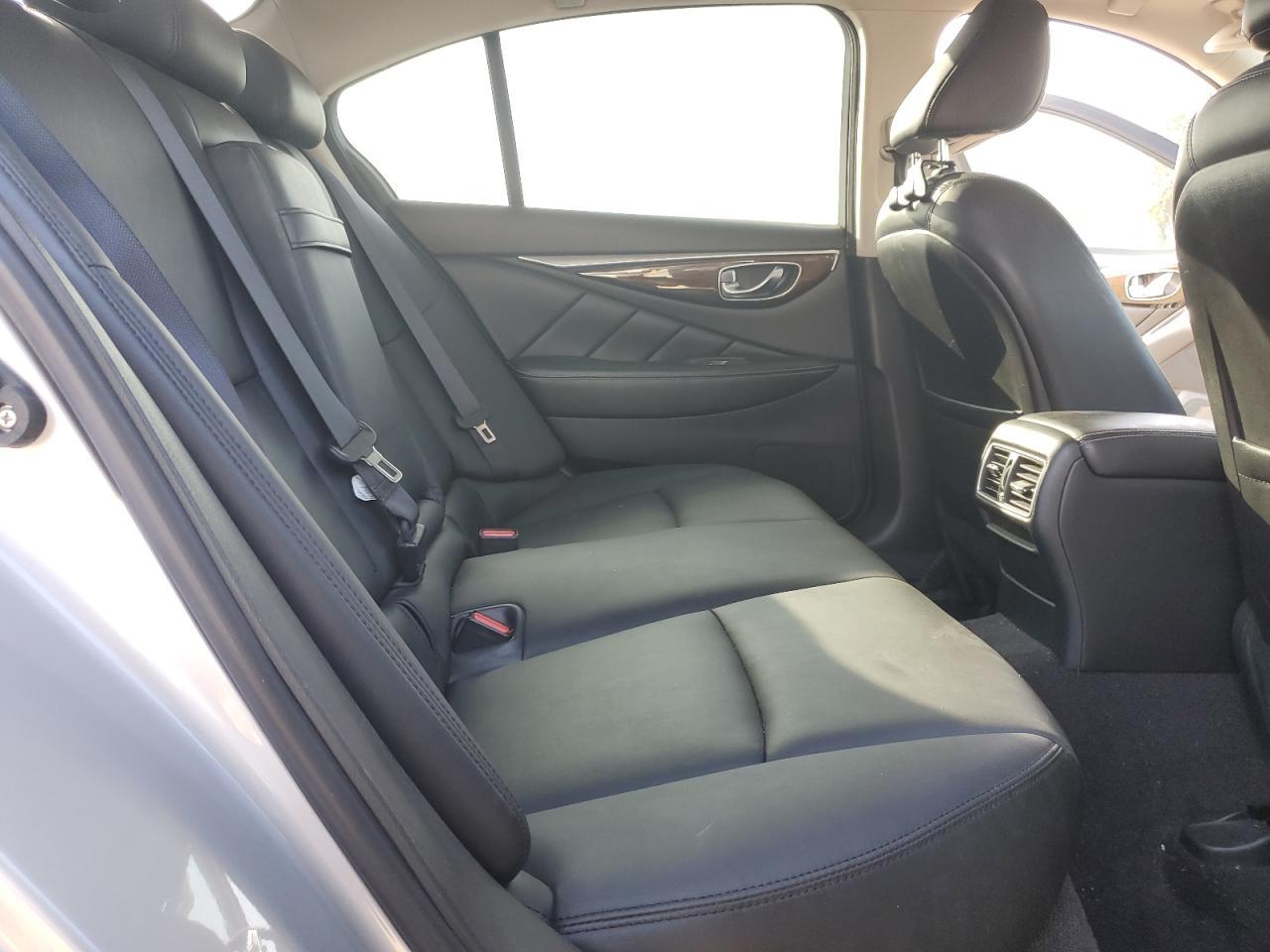 2018 INFINITI Q50