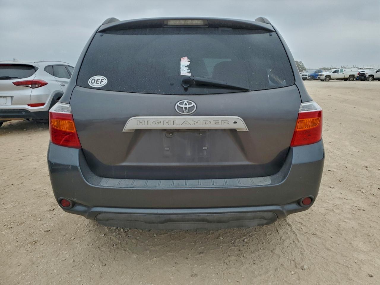 2010 TOYOTA HIGHLANDER