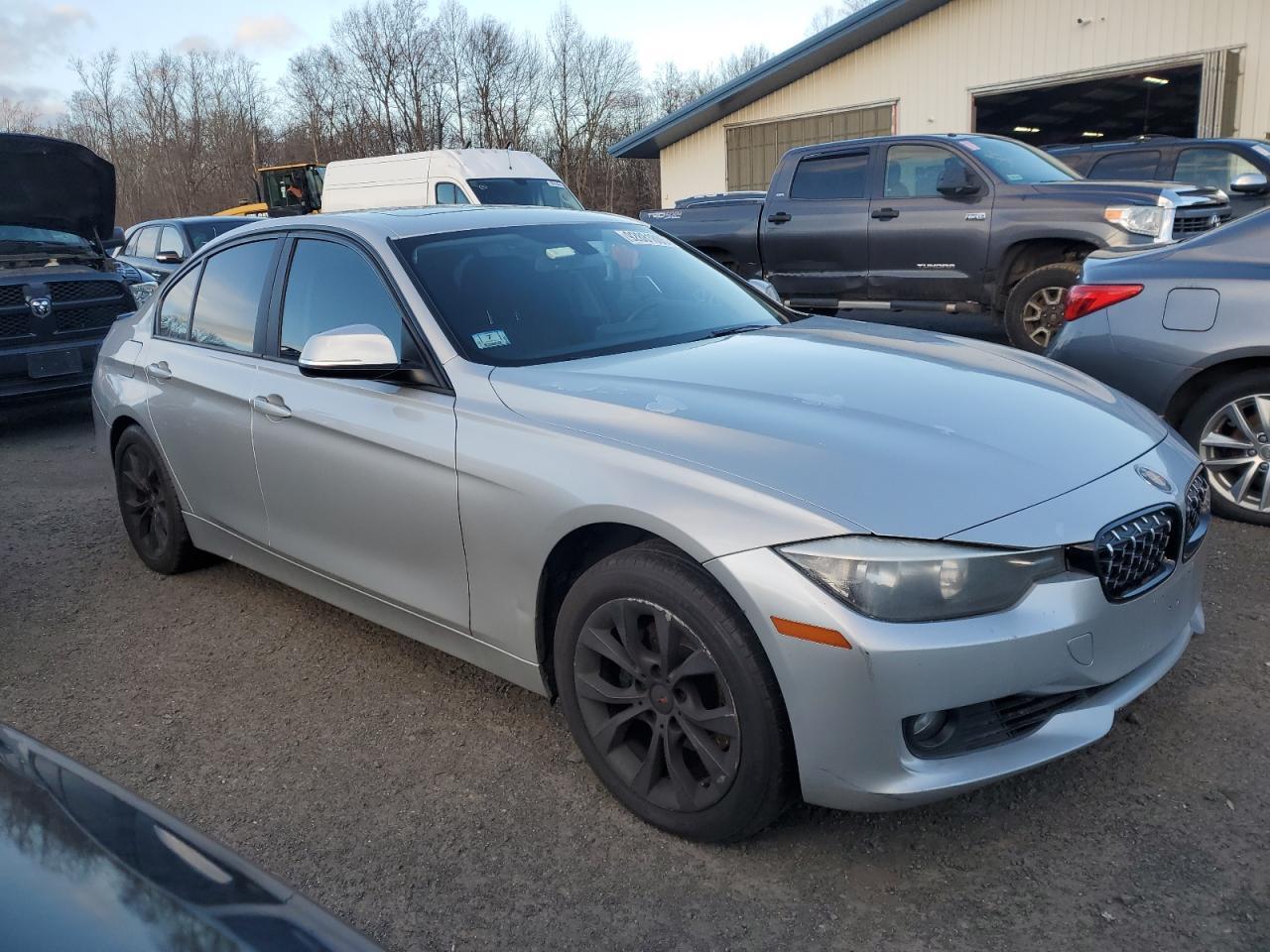 2013 BMW 3 SERIES