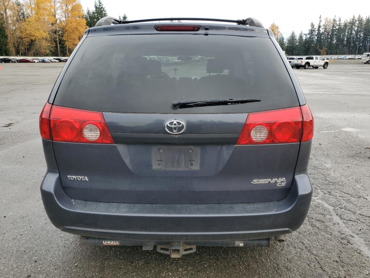 2006 TOYOTA SIENNA
