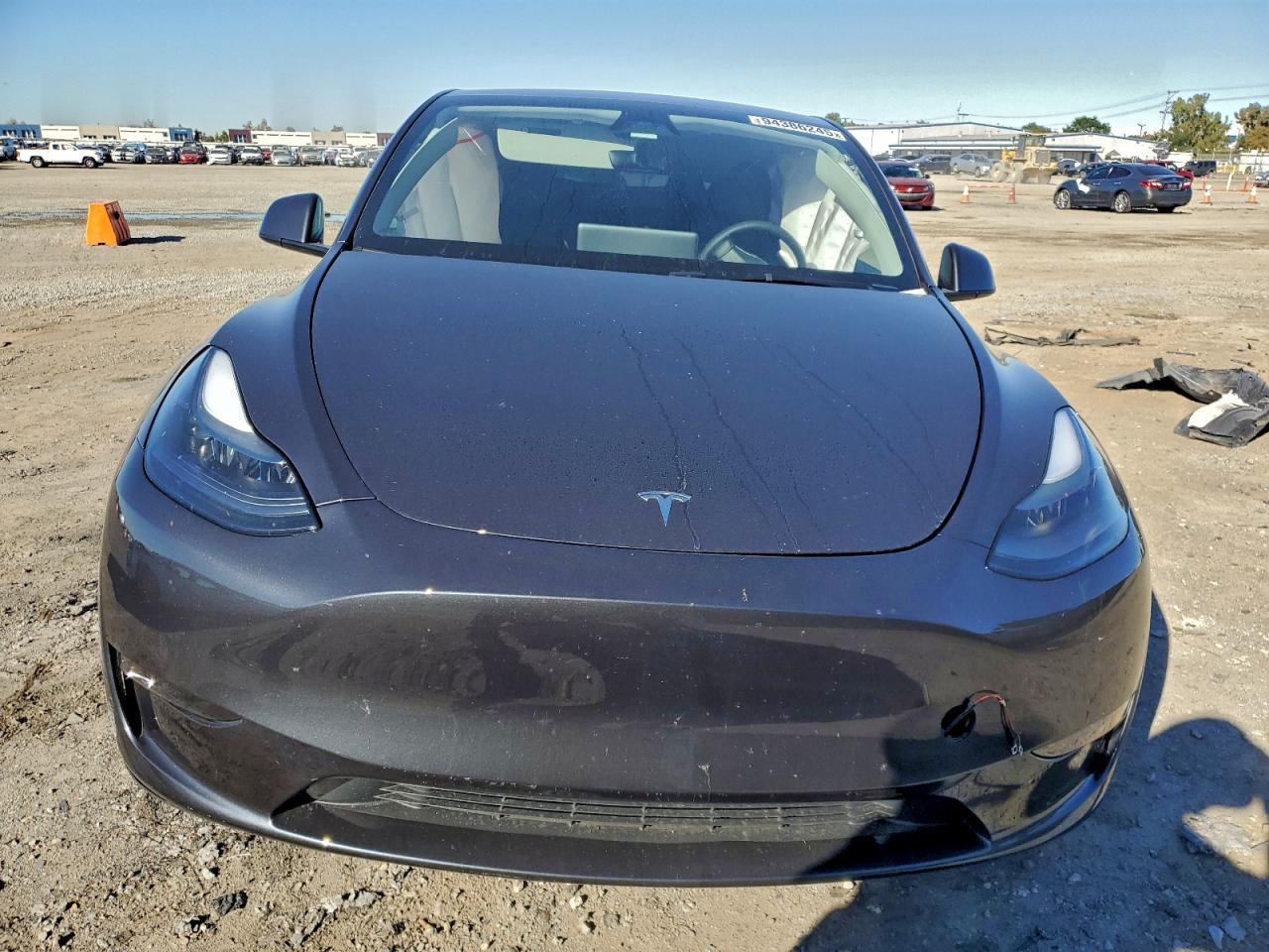 2025 TESLA MODEL Y