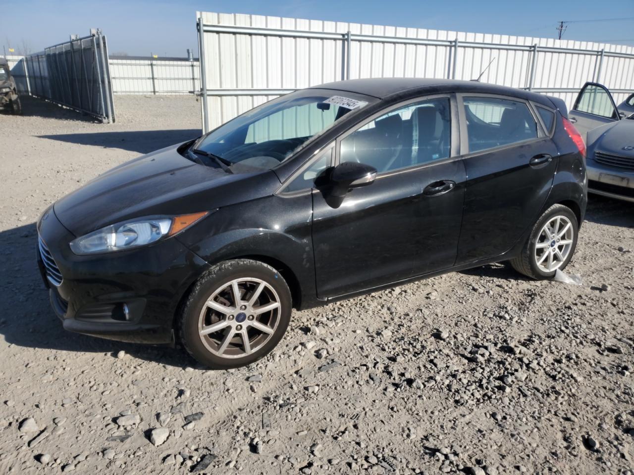 2014 FORD Fiesta