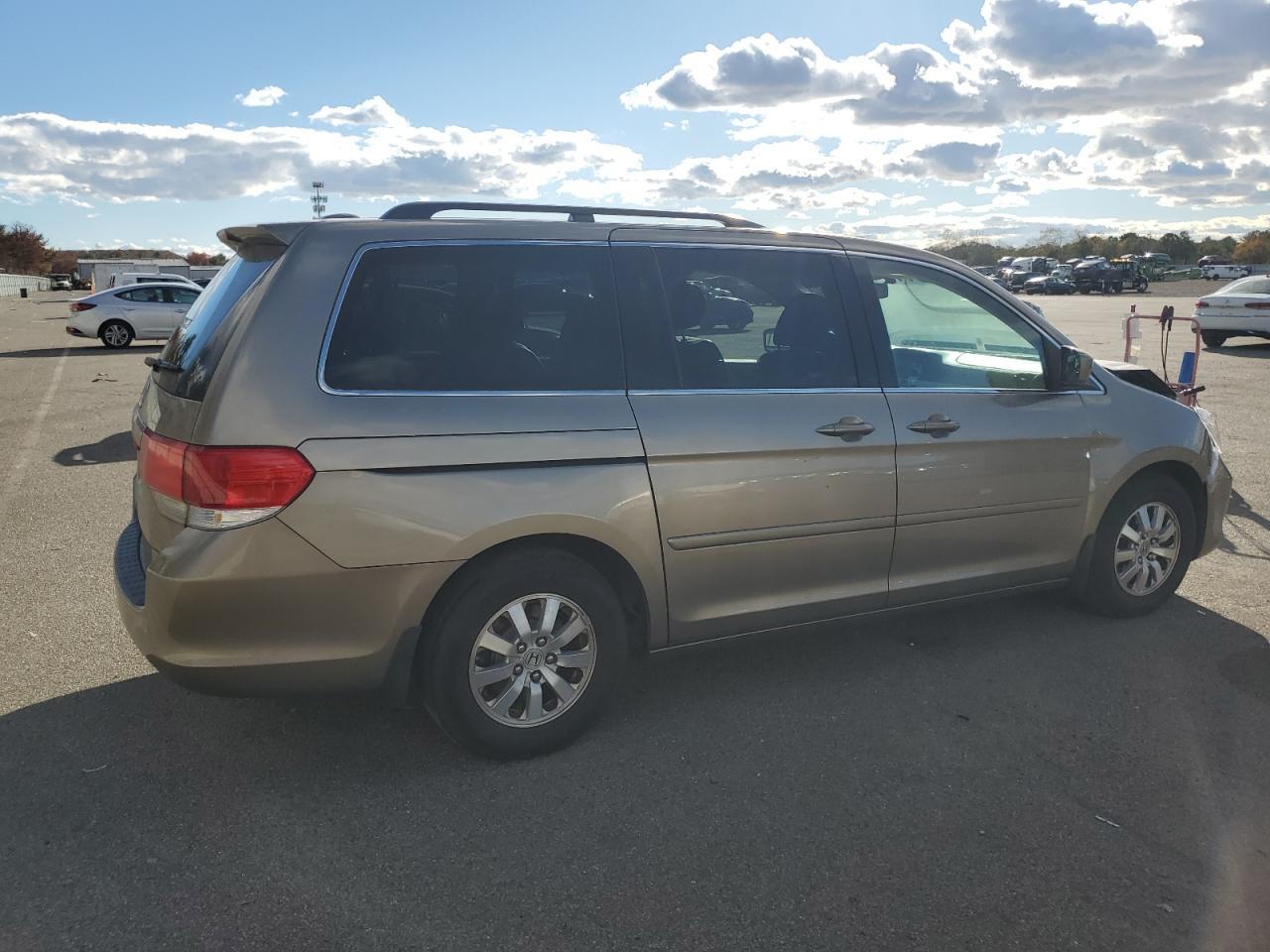 2010 HONDA ODYSSEY