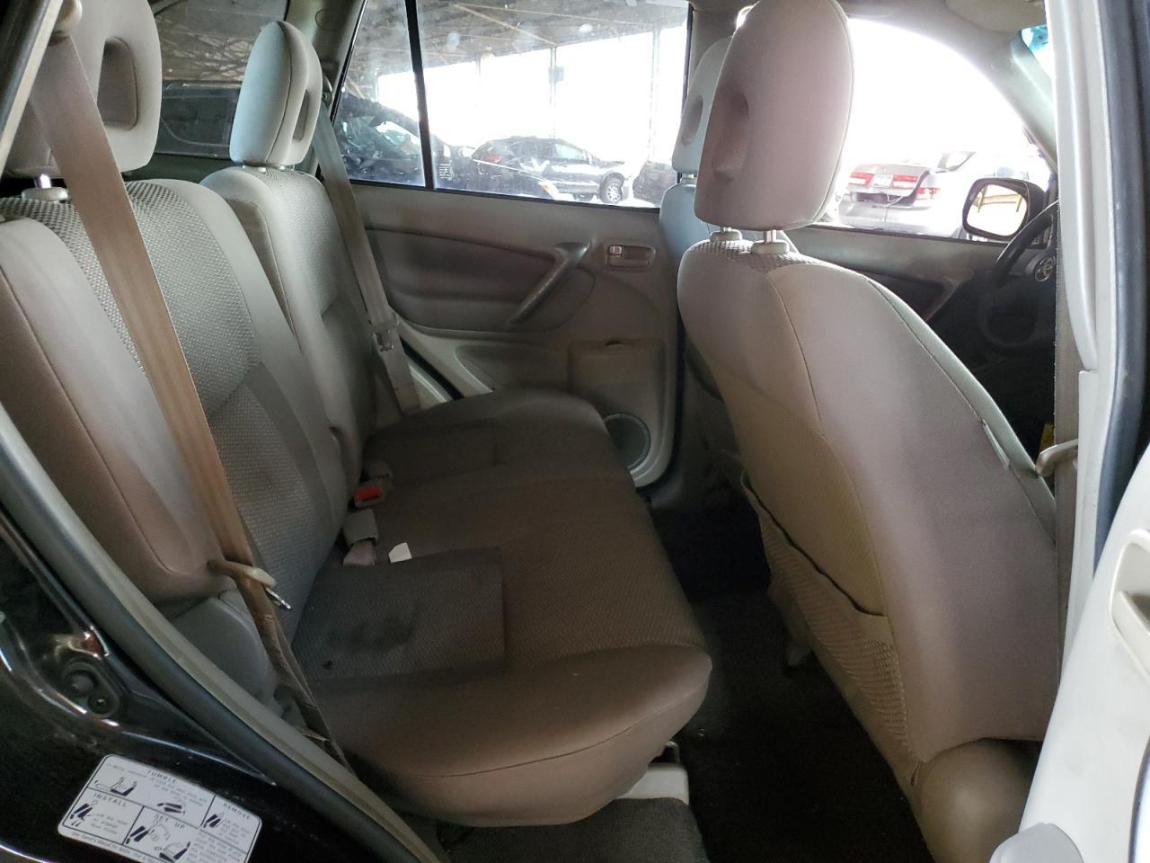 2005 TOYOTA RAV4